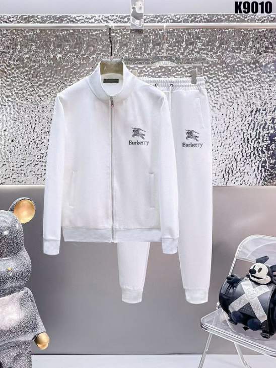 Picture of Burberry Sweater Suits _SKUBurberryM-5XLkdtr2837779